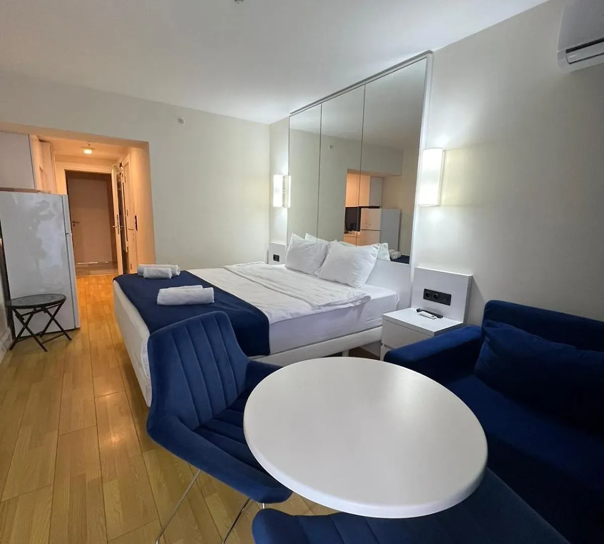 Hotel Апартаменты Студия С Видом На Море В Комплексе - Orbi City Batumi